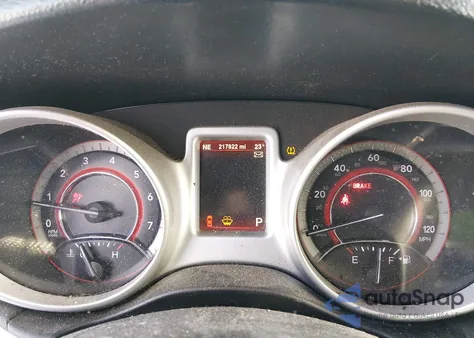 2015 Dodge Journey Sxt z USA, uszkodzony, nr VIN 3C4PDCBB7FT736688